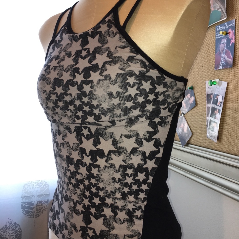 Unity Stars Yoga Tank Top - Picture 2 of 3